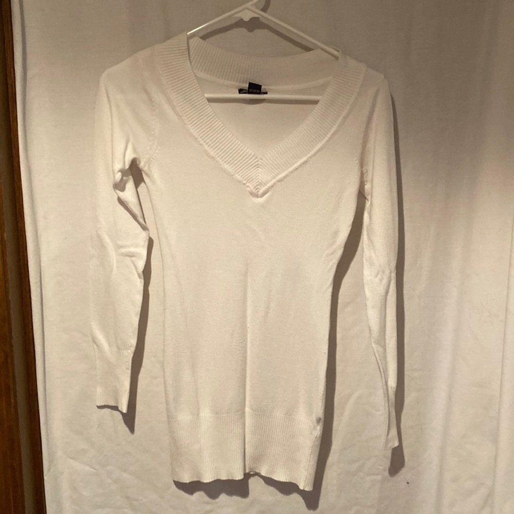 Ladies sweater